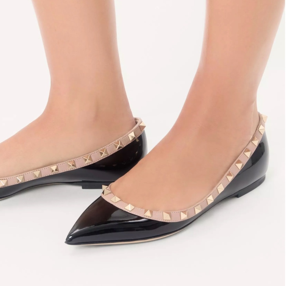Valentino Patent Rockstud Ballet Flat (35.5)